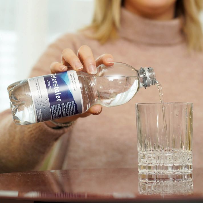 Mineralwasser deckt zu einem Drittel den täglichen Flüssigkeitsbedarf